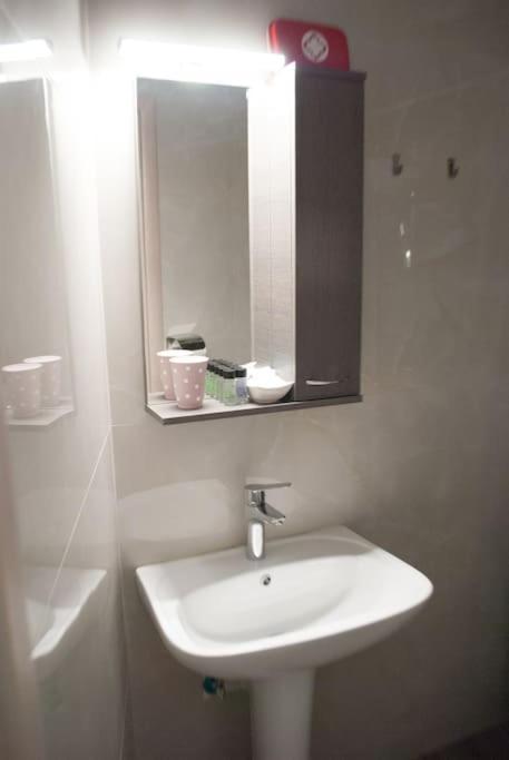 Mina'S Spacious Apt : June '23 Renovated Saloniki Zewnętrze zdjęcie