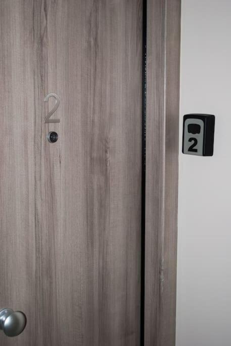 Mina'S Spacious Apt : June '23 Renovated Saloniki Zewnętrze zdjęcie
